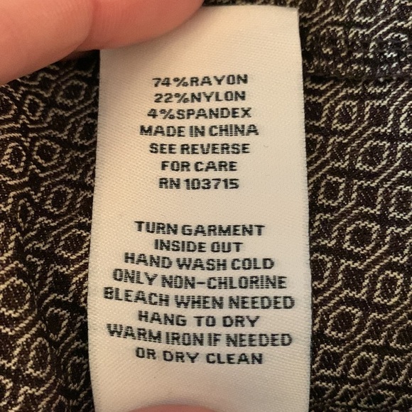 Nanette Lepore camel espresso leggings Sx Med, NWT, quality fabric - Picture 6 of 6